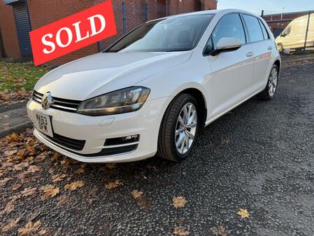 VOLKSWAGEN GOLF 1.9 TDI BlueMotion